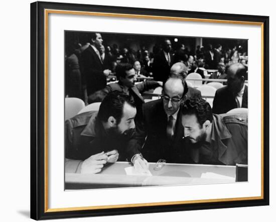 UN Meeting-Alfred Eisenstaedt-Framed Photographic Print