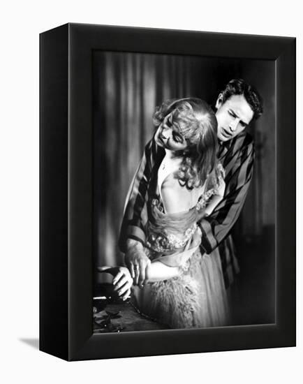 Un Tramway nomme desir A Streetcar Named Desire by Elia Kazan with Marlon Brando, Vivien Leigh, 195-null-Framed Stretched Canvas