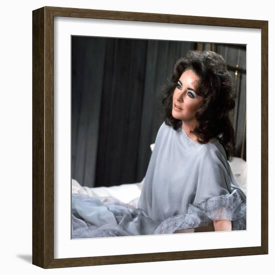 Under Milk Wood by Andrew Sinclair with Elizabeth Taylor, 1972 (photo)-null-Framed Photo