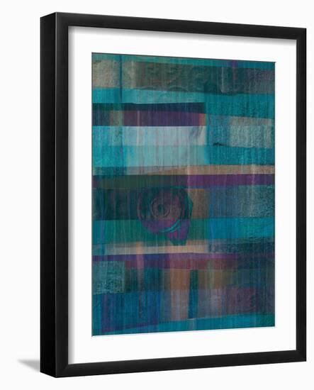 Underwater I-Ricki Mountain-Framed Art Print