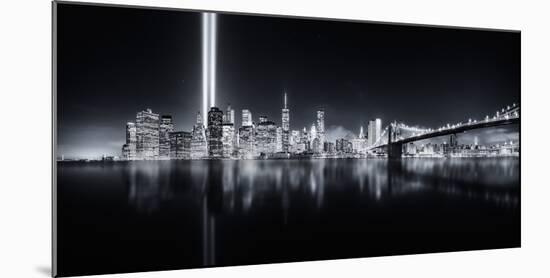 Unforgettable 9-11-Javier De La-Mounted Photographic Print