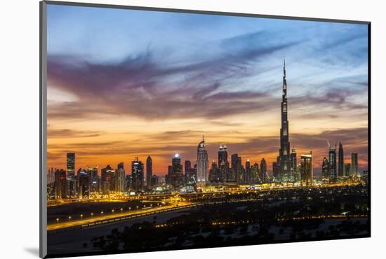 United Arab Emirates, Dubai-Gavin Hellier-Mounted Photographic Print