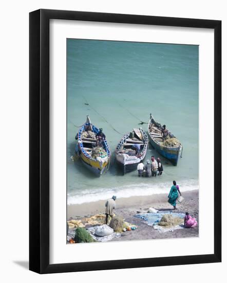 Unloading the Morning's Catch of Fish, Dhanushkodi, Tamil Nadu, India, Asia-Annie Owen-Framed Photographic Print