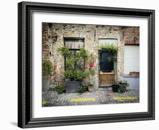 Urban Oasis-Valda Bailey-Framed Photographic Print