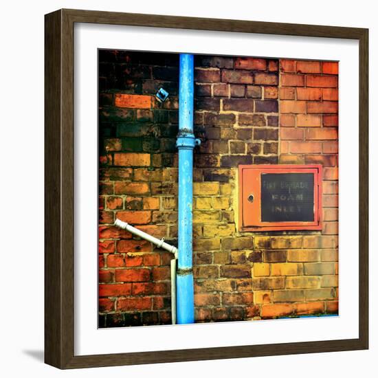 Urban Street View in England-Craig Roberts-Framed Photographic Print