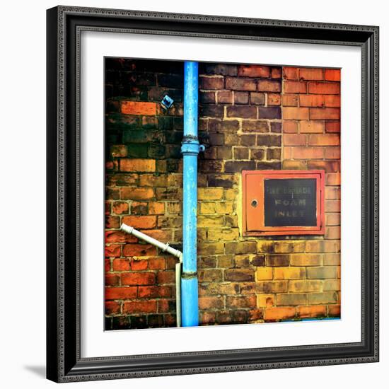 Urban Street View in England-Craig Roberts-Framed Photographic Print