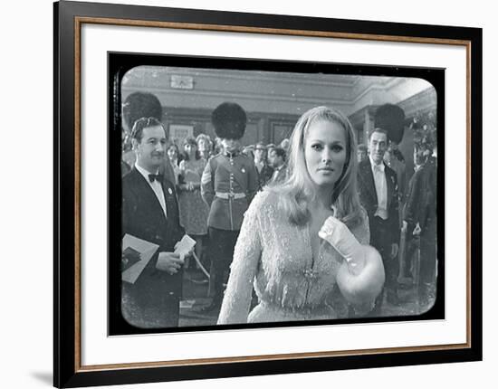 Ursula Andress Black & White-British Pathe-Framed Giclee Print