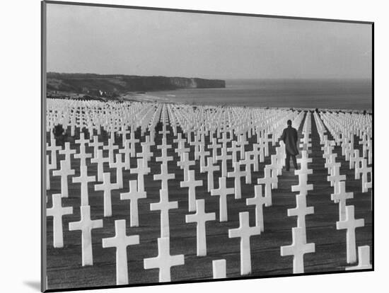 US Army Cemetery at Omaha Beach-Leonard Mccombe-Mounted Photographic Print