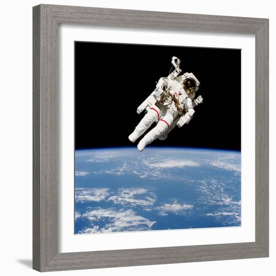 Us Astronaut Bruce Mccandless Using the Manned Maneuvering Unit, 1984-null-Framed Photographic Print