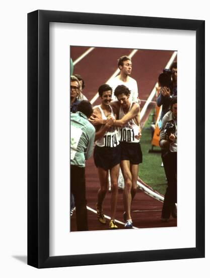 Us Frank Shorter, Winner of the Marathon, at 1972 Summer Olympic Games in Munich, Germany-John Dominis-Framed Photographic Print