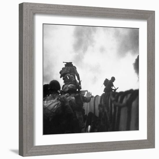 US Marines Making a Landing at Inchon-Hank Walker-Framed Photographic Print