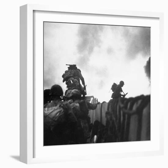 US Marines Making a Landing at Inchon-Hank Walker-Framed Photographic Print