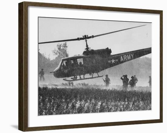 US Military Helicopters-Larry Burrows-Framed Photographic Print