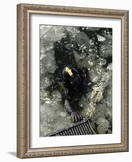 US Navy Diver Swims Back to the Dive Training Boat-Stocktrek Images-Framed Photographic Print