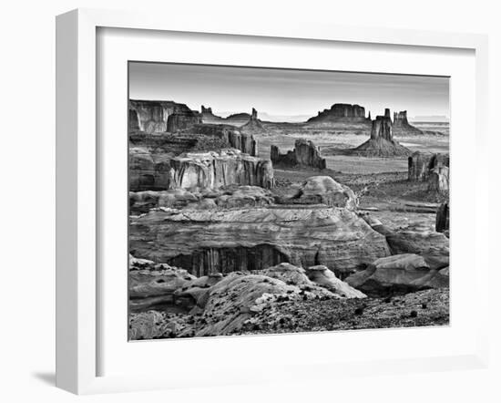 USA, Arizona, Monument Valley, View from Hunt's Mesa at Dawn-Ann Collins-Framed Photographic Print