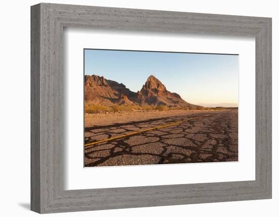 USA, Arizona, Route 66, Black Mountains, Street-Catharina Lux-Framed Photographic Print