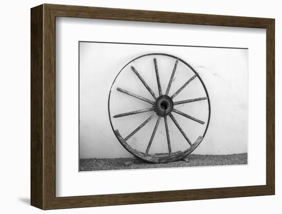 Usa, Arizona, Tucson, Tanque Verde Ranch, Old Wheel-Peter Hawkins-Framed Photographic Print