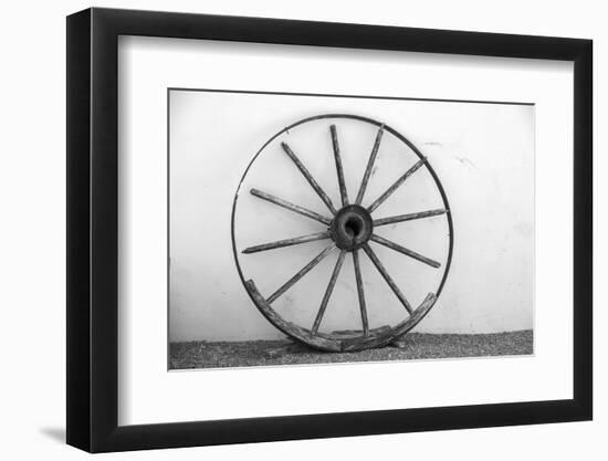 Usa, Arizona, Tucson, Tanque Verde Ranch, Old Wheel-Peter Hawkins-Framed Photographic Print