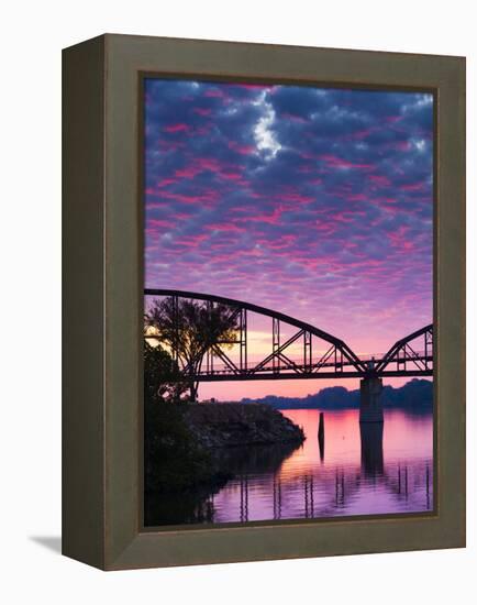 USA, Arkansas, Little Rock, Clinton Presidential Park Bridge and Arkansas River-Walter Bibikow-Framed Premier Image Canvas