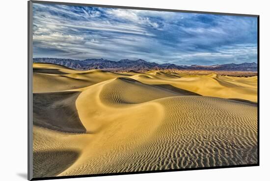 USA, Bishop, California. Death Valley National Park, sand dunes-Joe Restuccia III-Mounted Photographic Print