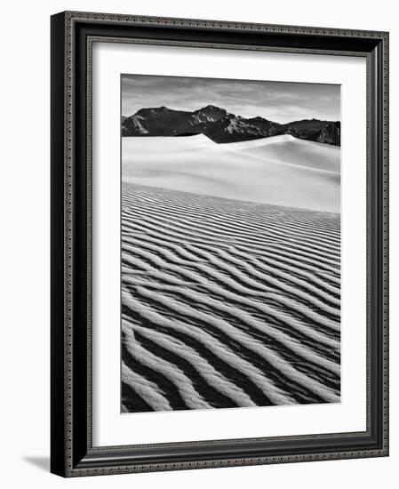 USA, California, Death Valley National Park, Early Morning Sun Hits Mesquite Flat Dunes-Ann Collins-Framed Photographic Print