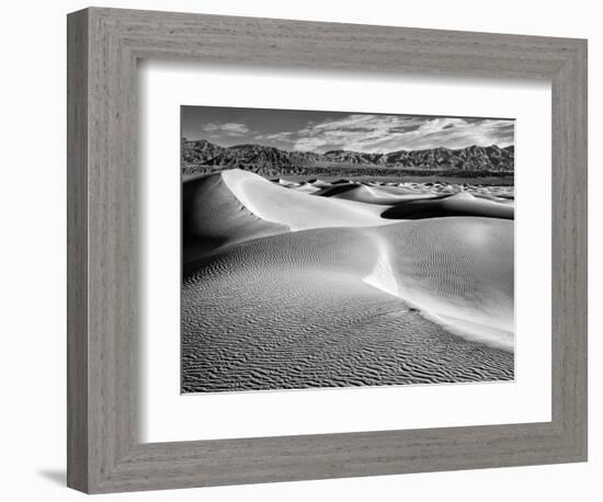 USA, California, Death Valley National Park, Morning Sun Hits Mesquite Flat Dunes-Ann Collins-Framed Photographic Print