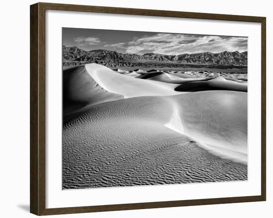 USA, California, Death Valley National Park, Morning Sun Hits Mesquite Flat Dunes-Ann Collins-Framed Photographic Print