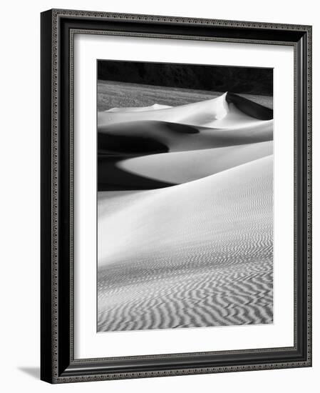 USA, California, Death Valley National Park, Morning Sun Hits Mesquite Flat Dunes-Ann Collins-Framed Photographic Print