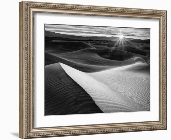 USA, California, Death Valley National Park, Sunrise over Mesquite Flat Dunes in Black and White-Ann Collins-Framed Photographic Print