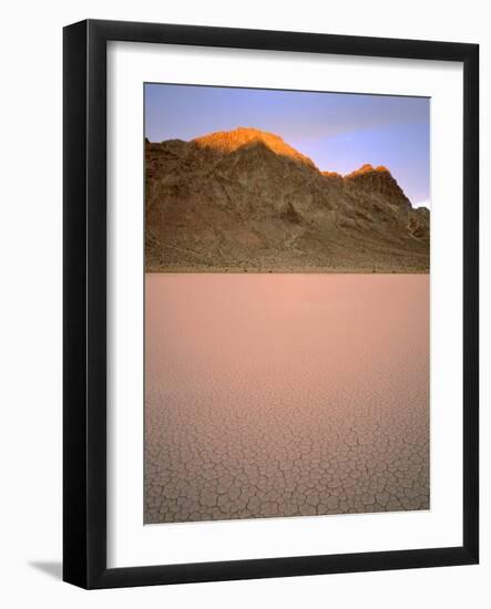 USA, California, Death Valley National Park-John Barger-Framed Photographic Print