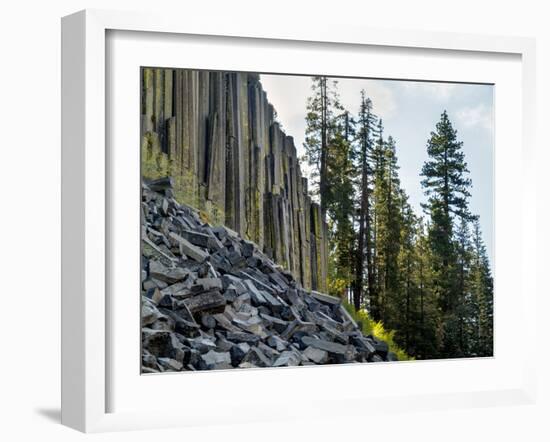 USA, California, Eastern Sierra. Devils Postpile National Monument in Autumn-Ann Collins-Framed Photographic Print