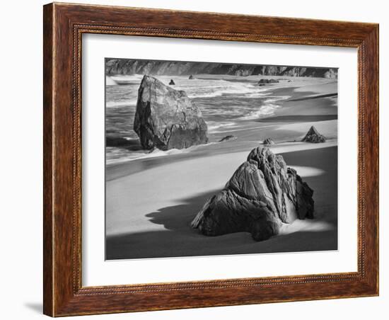 USA, California, Garrapata Beach-John Ford-Framed Photographic Print