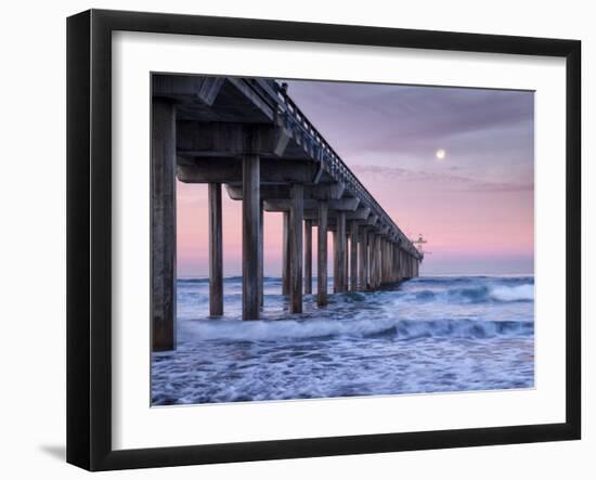 USA, California, La Jolla, Full Moon Setting at Dawn over Scripps Pier, La Jolla Shores-Ann Collins-Framed Photographic Print