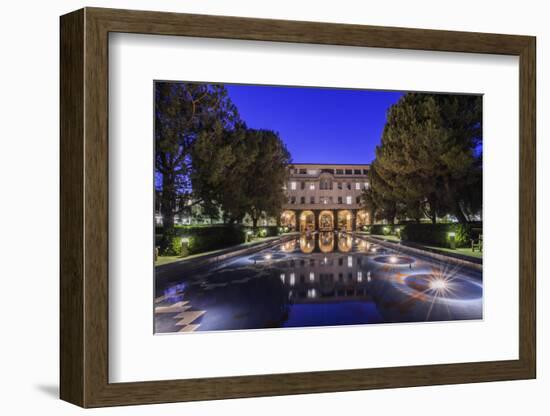 USA, California, Pasadena,Beckman Institute Reflecting Pool.-Rob Tilley-Framed Photographic Print