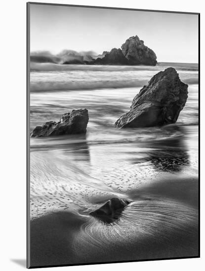 USA, California, Pfeiffer Beach-John Ford-Mounted Photographic Print