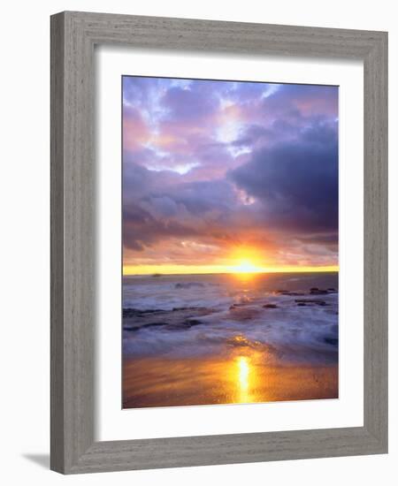 USA, California, San Diego, Sunset Cliffs Beach on the Pacific Ocean-Jaynes Gallery-Framed Photographic Print