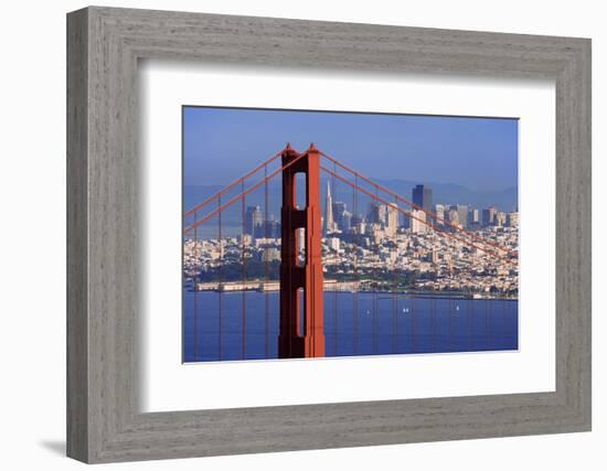 USA, California, San Francisco. Golden Gate Bridge and city.-Jaynes Gallery-Framed Photographic Print