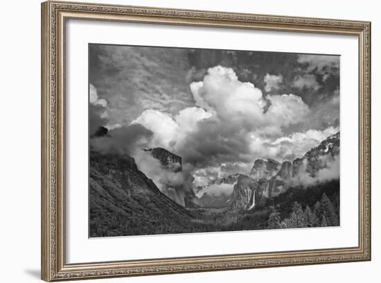 USA, California, Yosemite, Bridalveil Falls-John Ford-Framed Photographic Print