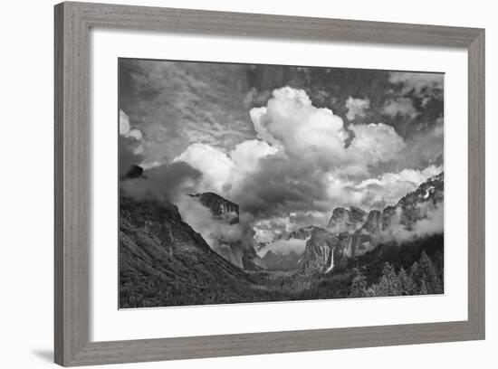 USA, California, Yosemite, Bridalveil Falls-John Ford-Framed Photographic Print