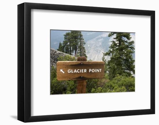 USA, California, Yosemite National Park, Glacier Point Directional Sign-Bernard Friel-Framed Photographic Print