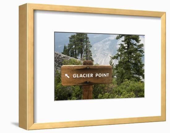 USA, California, Yosemite National Park, Glacier Point Directional Sign-Bernard Friel-Framed Photographic Print