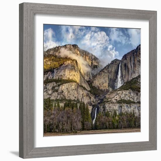 USA, California, Yosemite National Park, Upper and Lower Yosemite Falls at Sunrise-Ann Collins-Framed Photographic Print