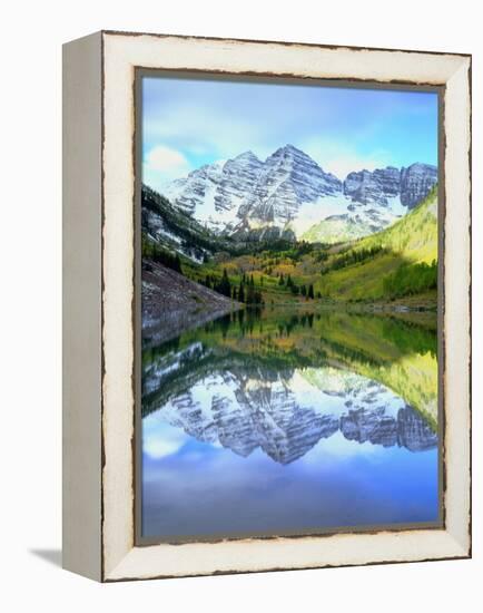USA, Colorado. Rocky Mountains, Maroon Bells Reflect into Maroon Lake-Jaynes Gallery-Framed Premier Image Canvas