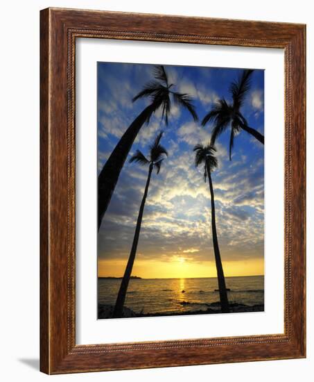 USA, Hawaii, Big Island. Sun setting on Anaehoomalu Bay.-Julie Eggers-Framed Photographic Print