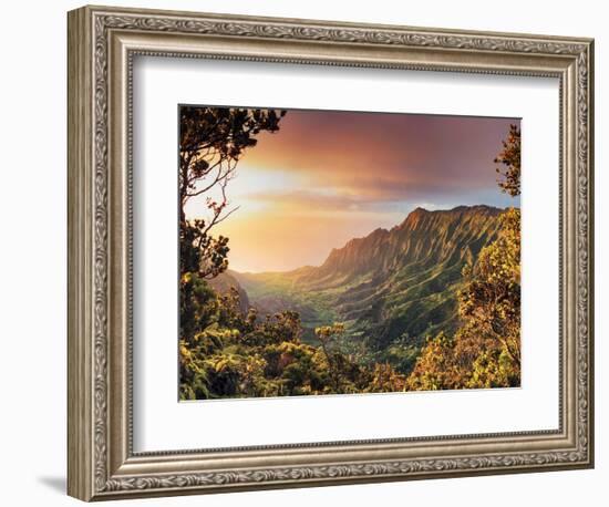 USA, Hawaii, Kauai, Kokee State Park, Kalalau Valley-Michele Falzone-Framed Photographic Print