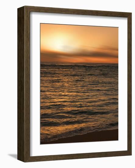 USA, Hawaii, Kauai, sunset-Savanah Plank-Framed Photo
