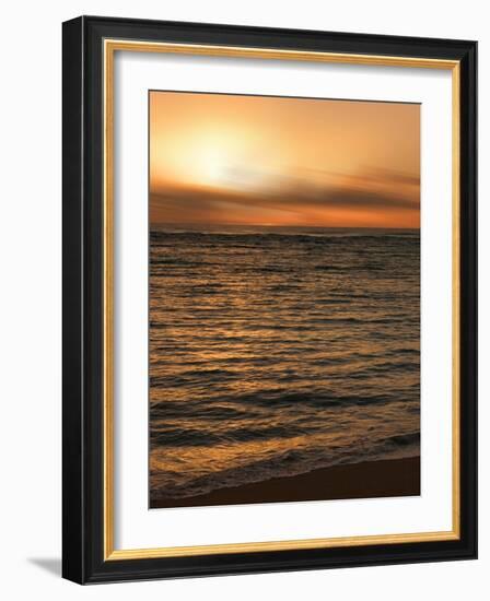 USA, Hawaii, Kauai, sunset-Savanah Plank-Framed Photo