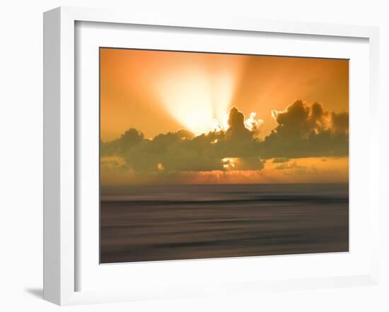 USA, Hawaii, Kauai, sunset-Savanah Plank-Framed Photo