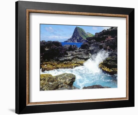 USA, Hawaii, Maui. Waves Breaking on the Northeast Coast-Jaynes Gallery-Framed Photographic Print