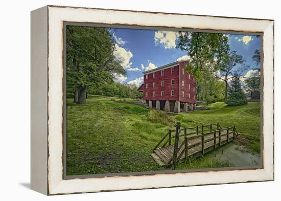 USA, Indiana, Cutler. Adams Mill-Rona Schwarz-Framed Premier Image Canvas